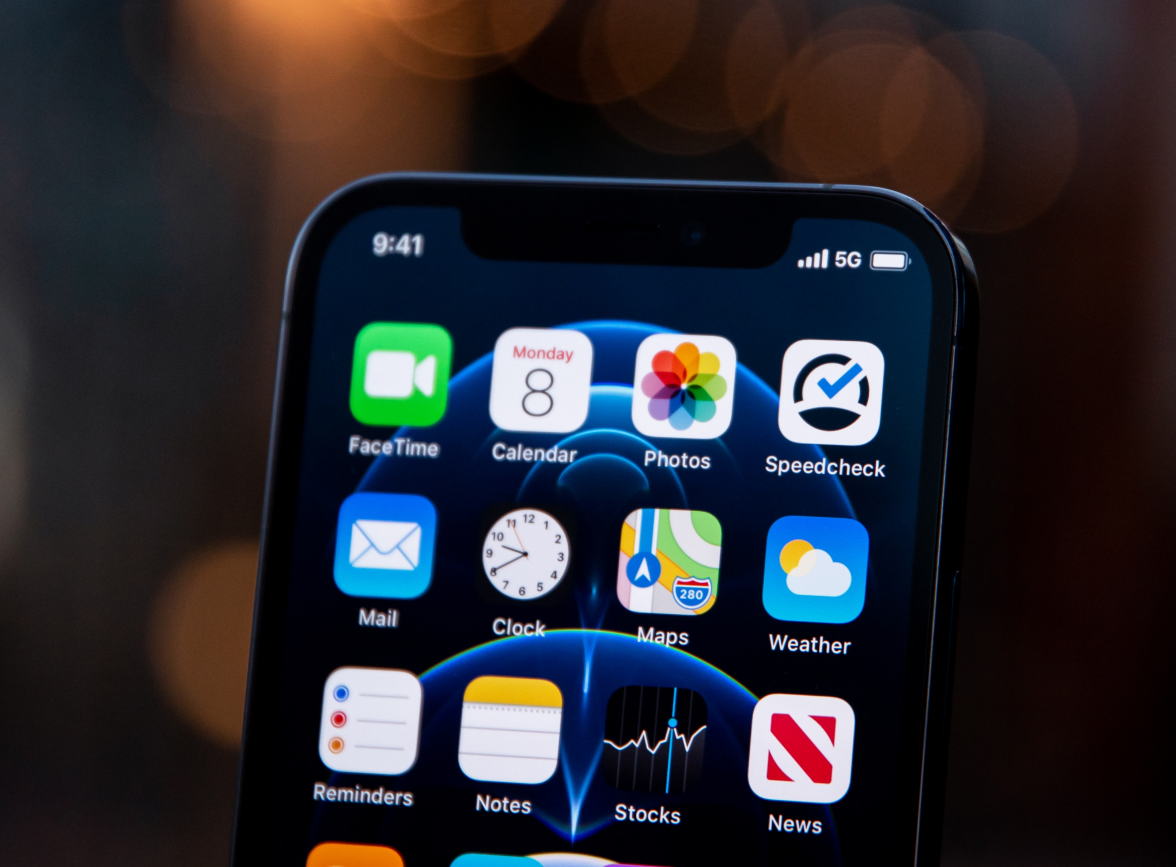 黄梅苹果手机维修分享为什么 iPhone 12 在冬季会自动关机 