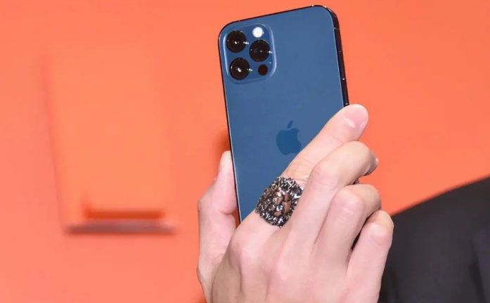 黄梅苹果手机维修分享iPhone12系列重启方法教程 